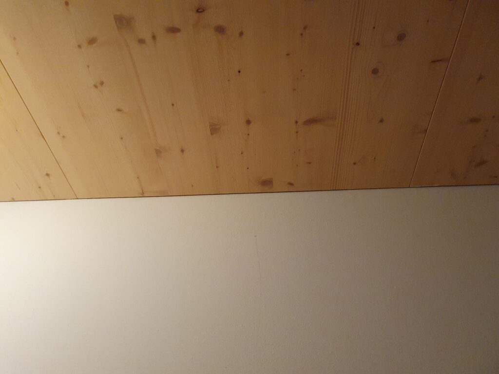 Decke Wohnung 4
